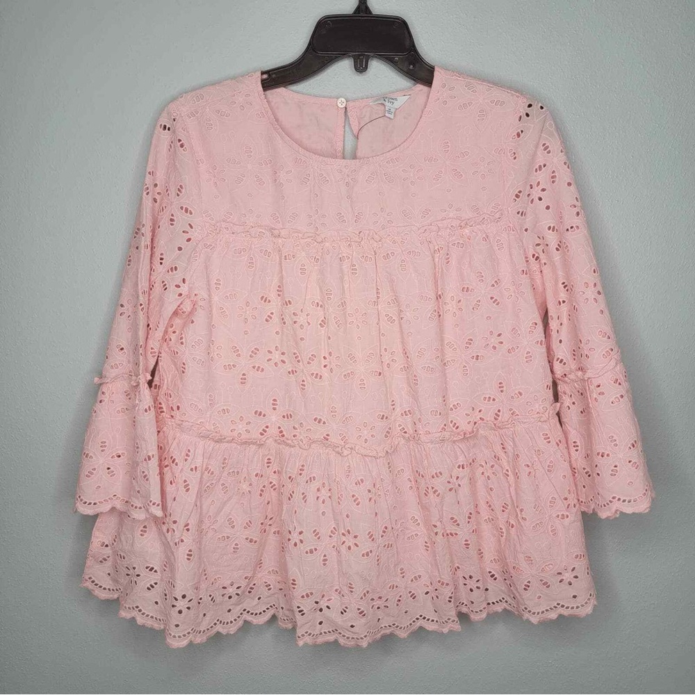 Crown and Ivy Hello Spring Pink Eyelet Tiered Long Sleeve Top